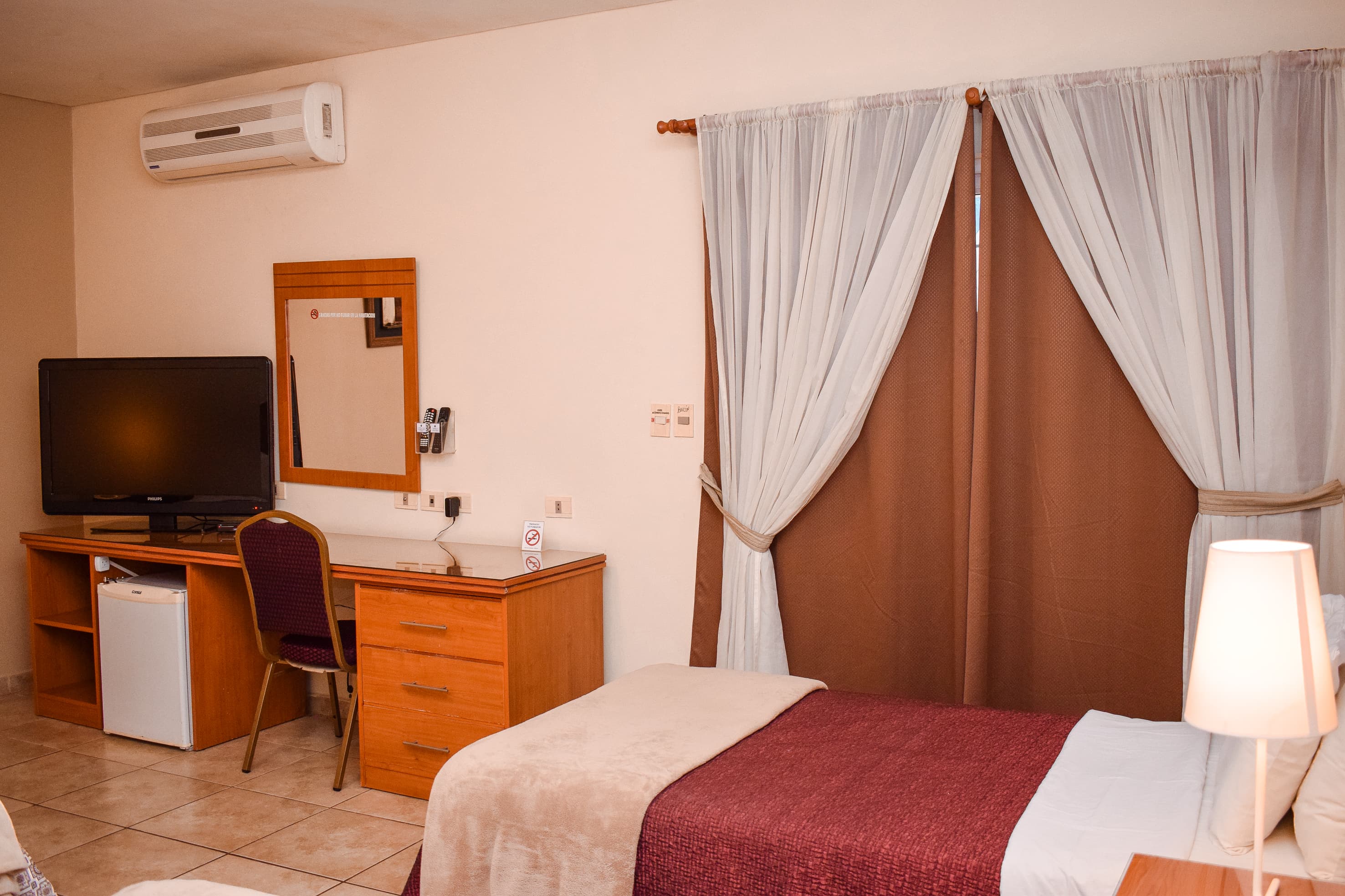 room-cuadruple05