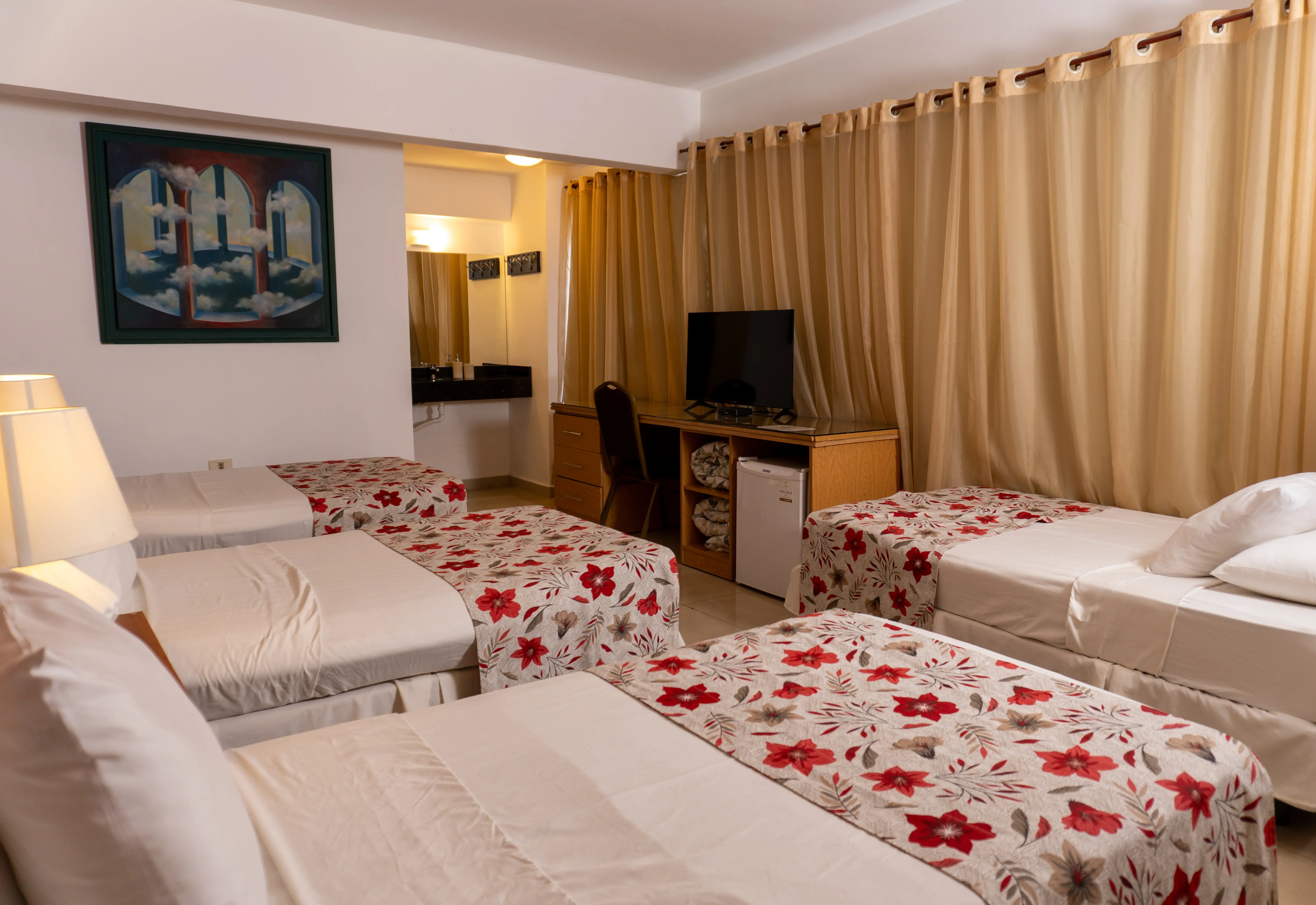 room-sextuple04